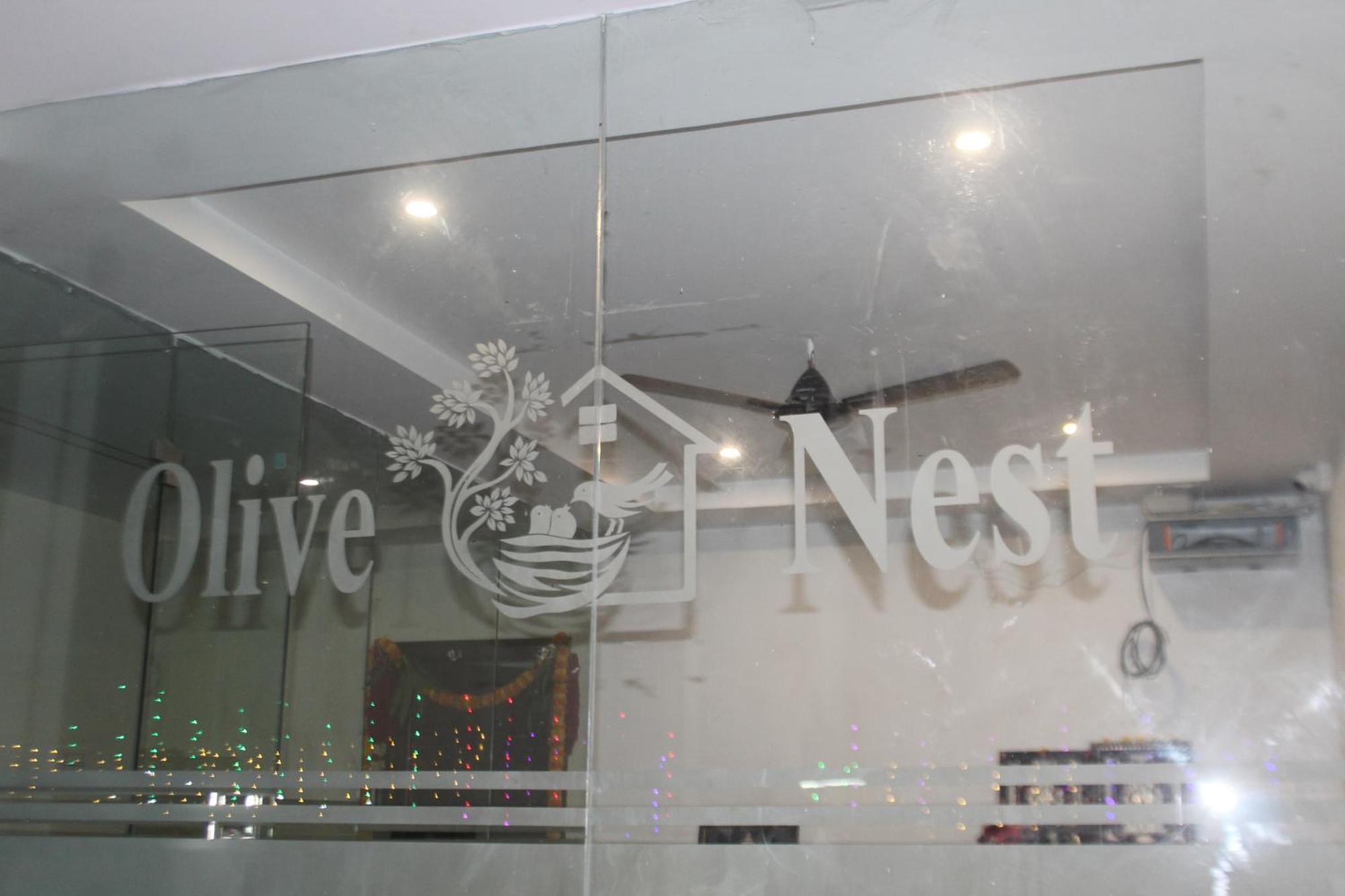 Olive Nest- Tirupati Bus Stand- 300 Meters, Railway Station- 400 Meters Exterior foto