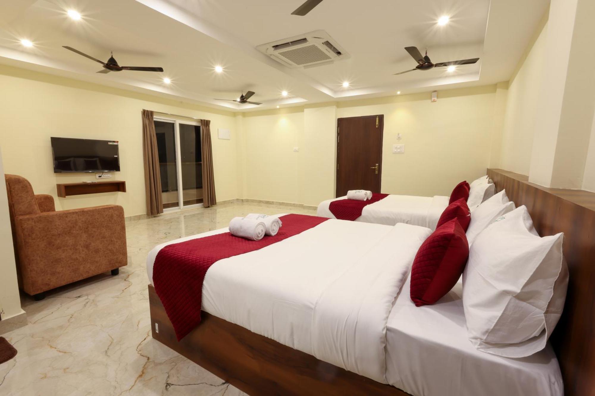 Olive Nest- Tirupati Bus Stand- 300 Meters, Railway Station- 400 Meters Exterior foto
