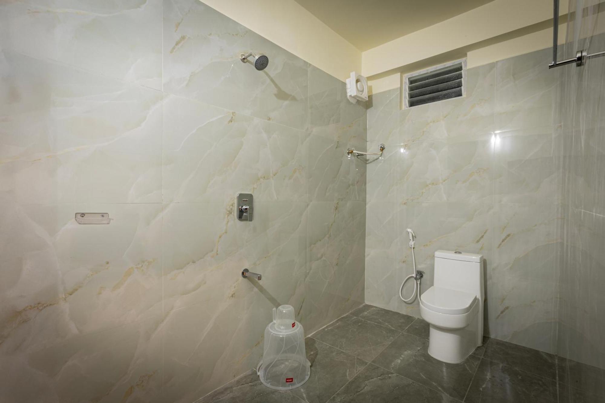 Olive Nest- Tirupati Bus Stand- 300 Meters, Railway Station- 400 Meters Exterior foto