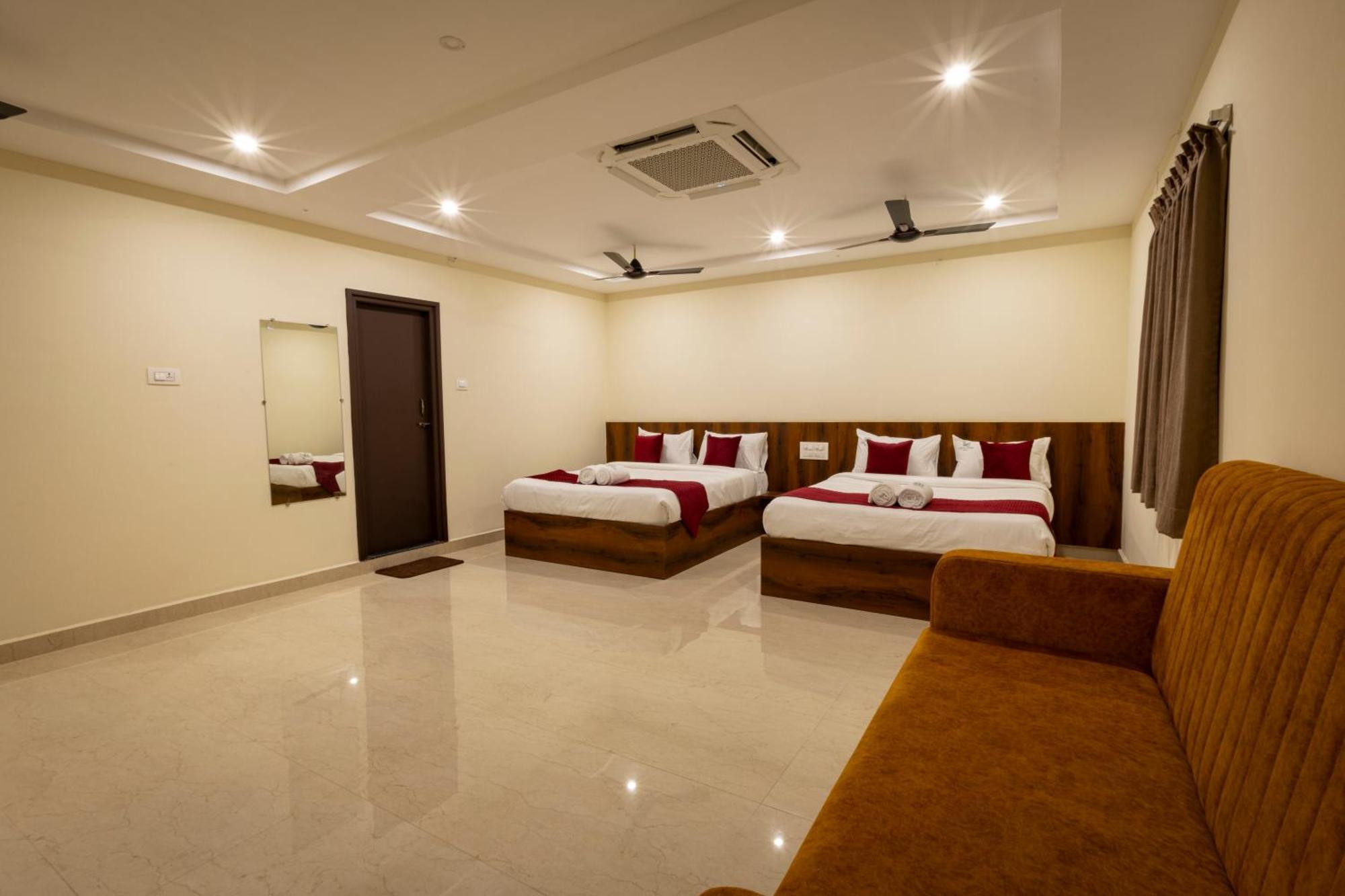 Olive Nest- Tirupati Bus Stand- 300 Meters, Railway Station- 400 Meters Exterior foto