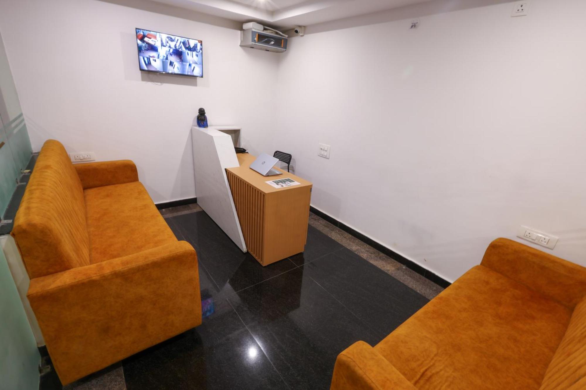 Olive Nest- Tirupati Bus Stand- 300 Meters, Railway Station- 400 Meters Exterior foto